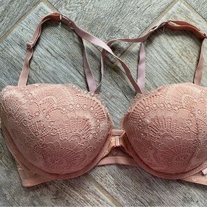 Victoria's Secret Lace Bra in Blush Pink